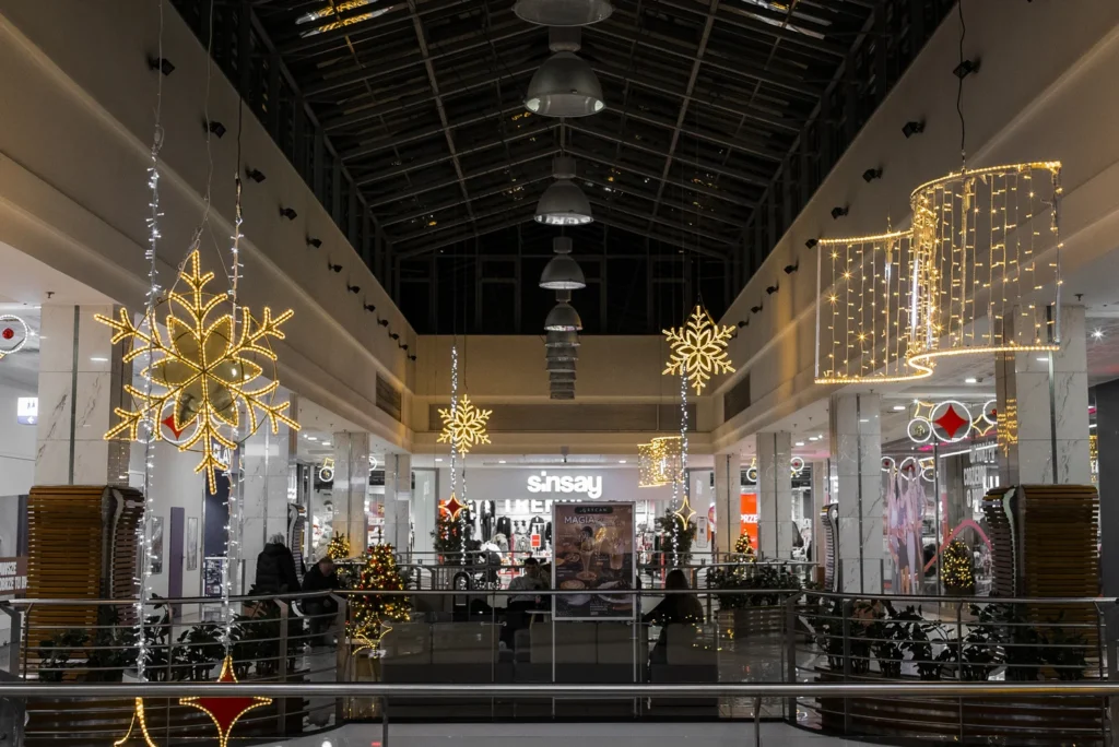Dekoracje dla centrum handlowego